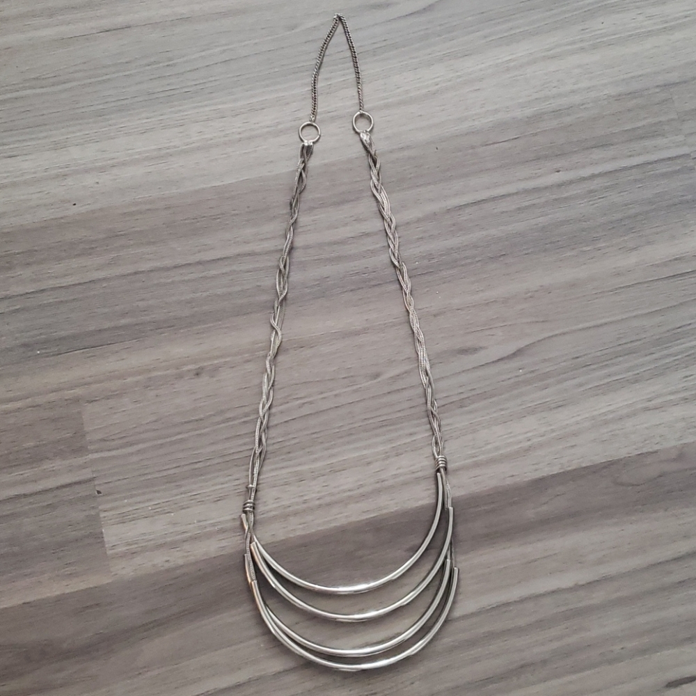 Neaklace - Picture 2 of 4